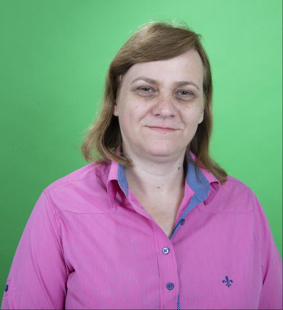 Colunista Josélia Galiciano Pedro 