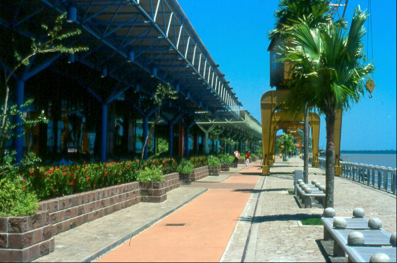 Heitor Real - Estação das Docas, complexo turístico de 32 mil m², construído nos antigos galpões do porto de Belém