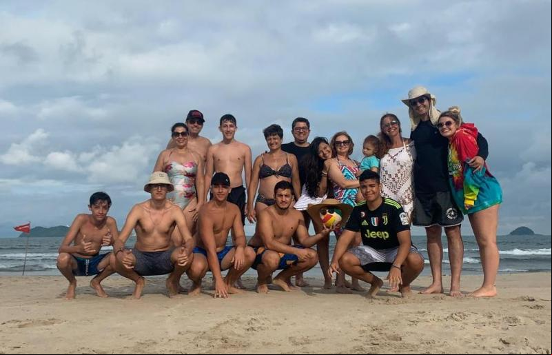 Foto: ageiros da Vencestur, de férias em São Francisco do Sul, Santa Catarina